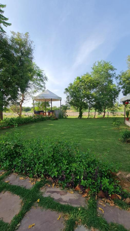 The Rustic Villa, A Stay With Luxuries Amenities And Exotic Nature Jaipur Exteriör bild