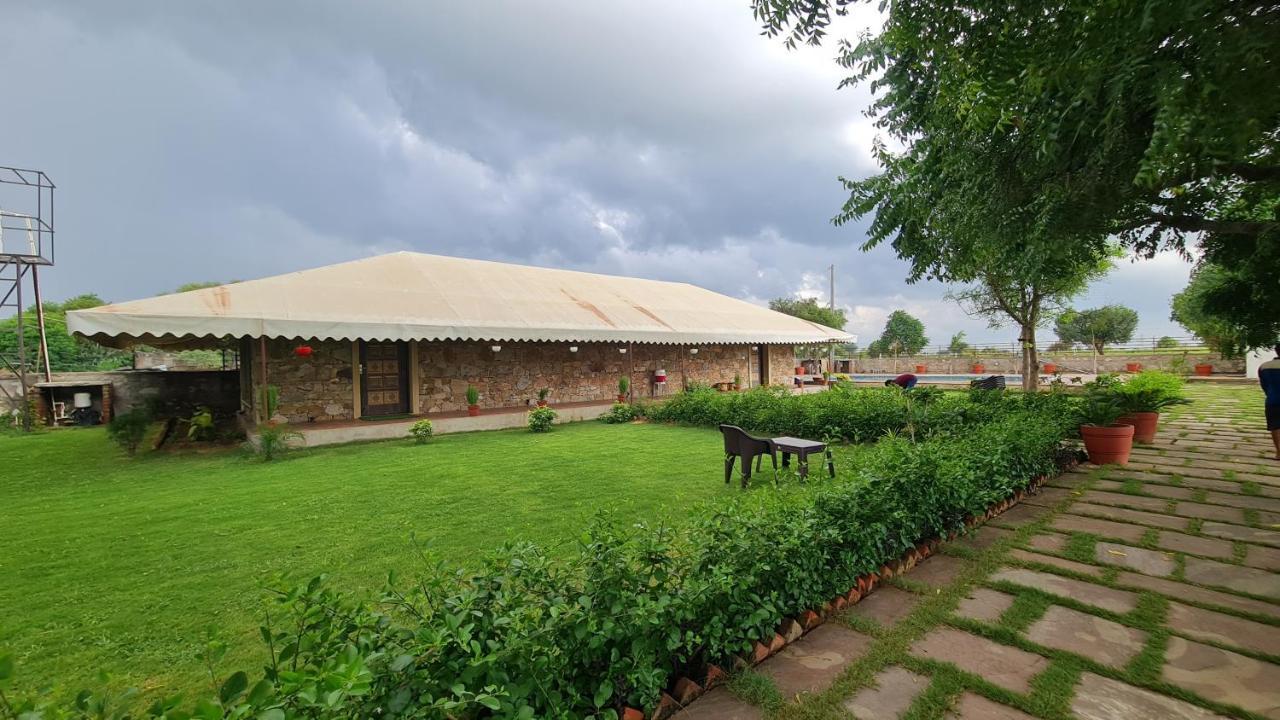 The Rustic Villa, A Stay With Luxuries Amenities And Exotic Nature Jaipur Exteriör bild
