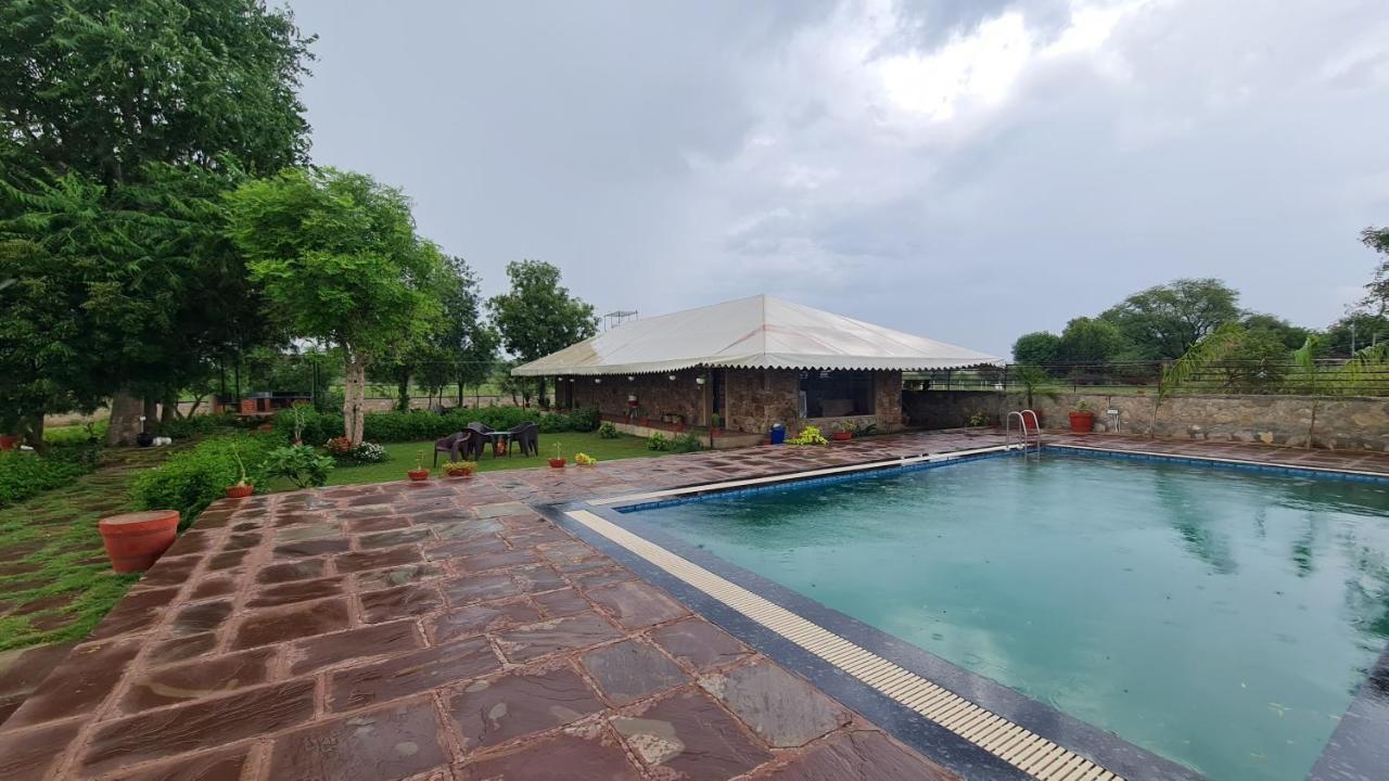 The Rustic Villa, A Stay With Luxuries Amenities And Exotic Nature Jaipur Exteriör bild