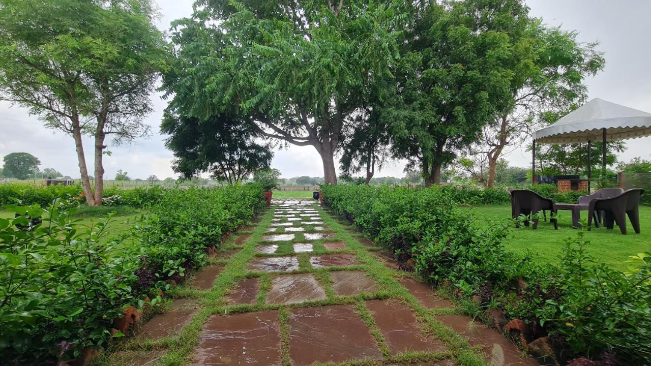 The Rustic Villa, A Stay With Luxuries Amenities And Exotic Nature Jaipur Exteriör bild