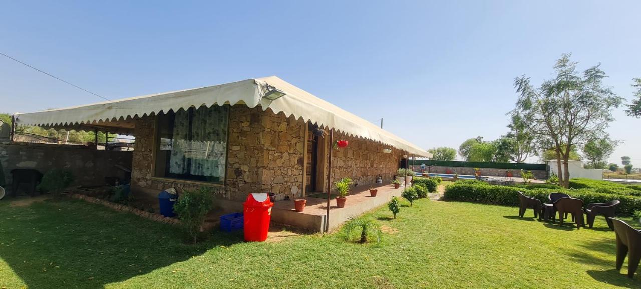 The Rustic Villa, A Stay With Luxuries Amenities And Exotic Nature Jaipur Exteriör bild