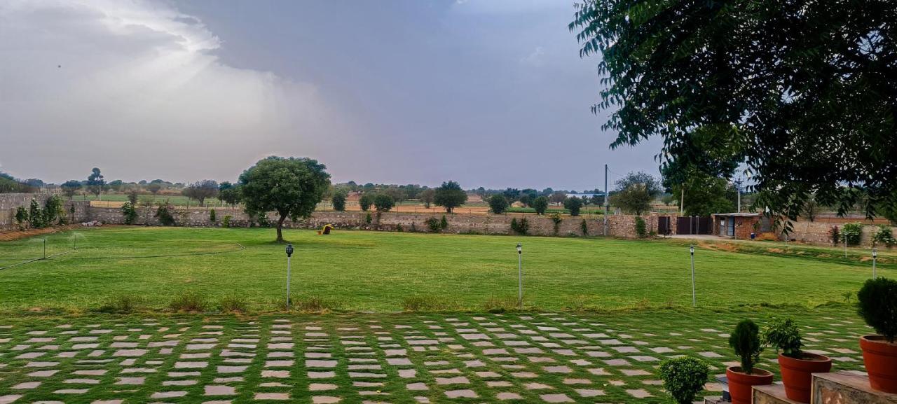 The Rustic Villa, A Stay With Luxuries Amenities And Exotic Nature Jaipur Exteriör bild